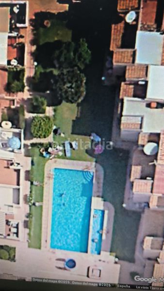 Foto db40155a-dcac-4ab8-8dfc-05e5bf2ce0b2. Casa adossada amb piscina a Zona los Frutales Torrevieja
