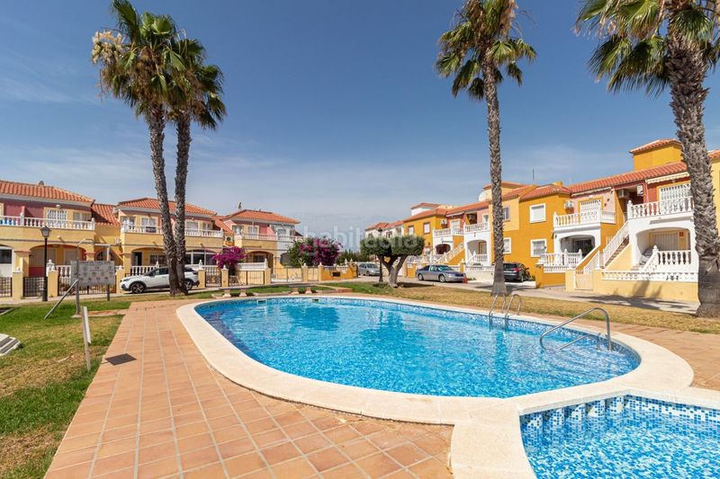 Foto 1f6c848b-22ff-4372-8556-cabaea817884. Casa adossada amb calefacció piscina a La Regia Orihuela