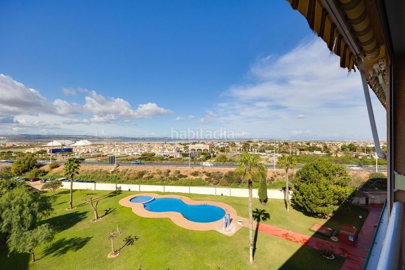 Foto d8012dd4-ccfa-4817-a263-114d032cae9d. Àtic amb piscina a Parque de las Naciones Torrevieja