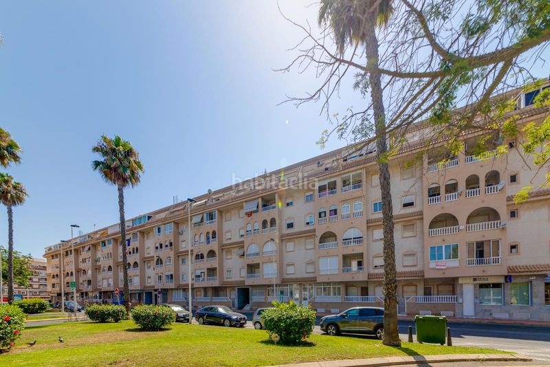 Foto e618d669-835a-454c-ba1c-78d83ef57ab9. Àtic amb piscina a Parque de las Naciones Torrevieja