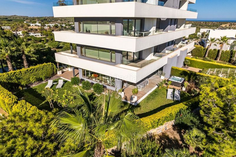 Foto 6fa7af17-a6ee-41a2-b765-60047a3ddbcd. Apartament amb calefacció a Campoamor Orihuela