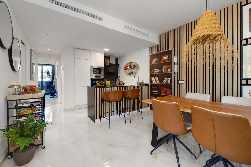 Foto bc8a7131-d5de-48cb-bd7d-82d3fb4ce71b. Apartament amb piscina a La Florida Orihuela