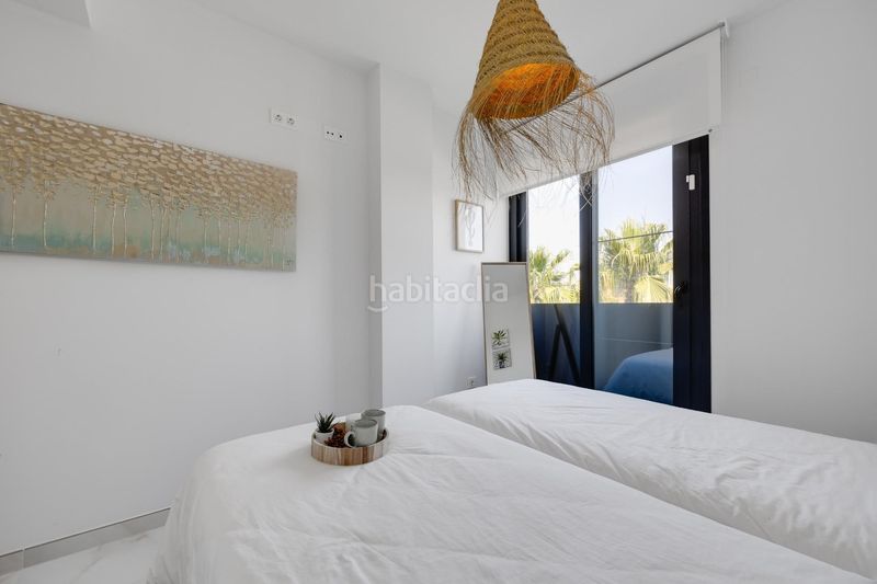 Foto e8cf2c2a-32d6-4583-8574-2493d460c98a. Apartament amb piscina a La Florida Orihuela