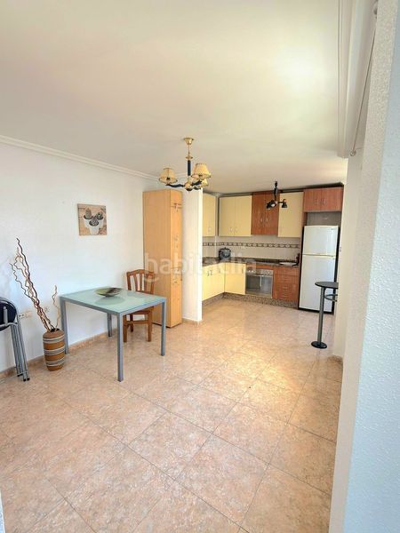 Foto 5812be96-f8d0-4b4c-a02e-c7baf32803f7. Apartament a Montesinos (Los)