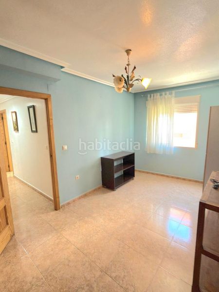 Foto 7a02bcc9-fc3a-41f8-9c73-0a16bad015a7. Apartament a Montesinos (Los)