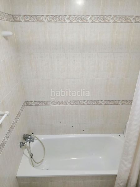 Foto b16998bb-e05a-43a2-83ec-b71dab59b5ad. Casa amb piscina a Aguas Nuevas Torrevieja