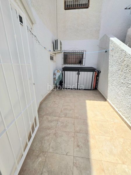 Foto 0d434f60-f870-4fa2-901a-05cb1ddb2f39. Casa amb piscina a Zona Carrefour - Urbanizaciones Torrevieja