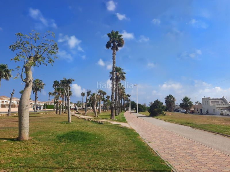Foto c90d51f8-fca6-4bbb-a5ae-b15e0fe1bdf2. Casa amb piscina a Zona Carrefour - Urbanizaciones Torrevieja