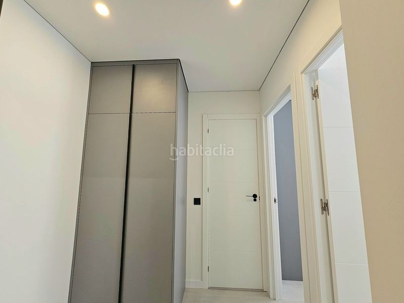 Foto a53c3c28-e52b-4542-8ab2-e309865a0a1c. Casa adossada amb calefacció a Los Europeos Torrevieja
