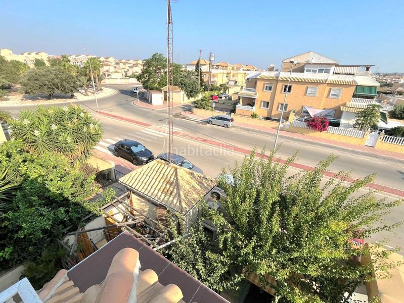 Foto a34435ec-2273-496d-81d9-2d38fce503f7. Casa adossada amb piscina a Lo Marabú Rojales