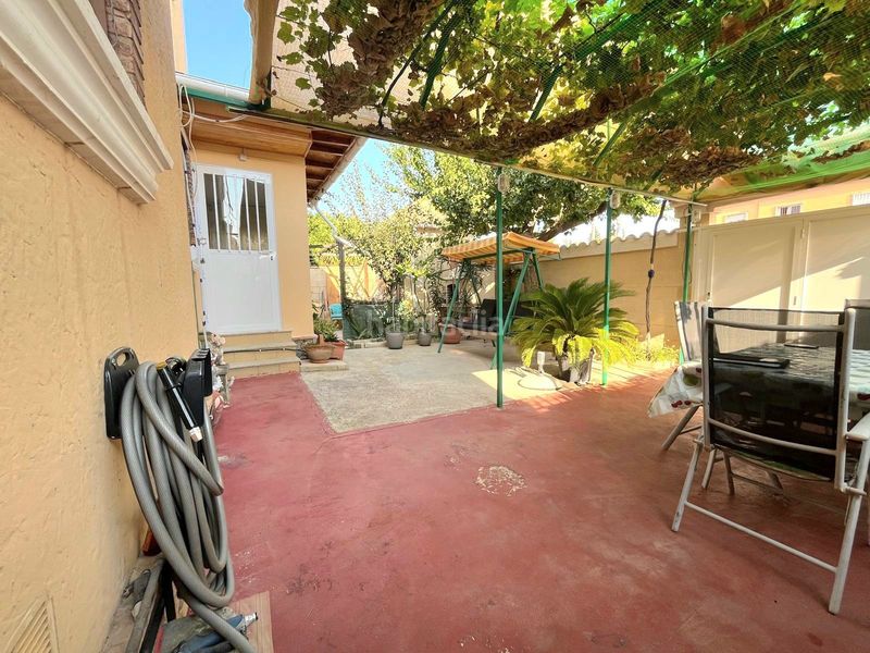 Foto c4621dda-e60f-4ad4-beac-c398bdd7e653. Casa adossada amb piscina a Lo Marabú Rojales