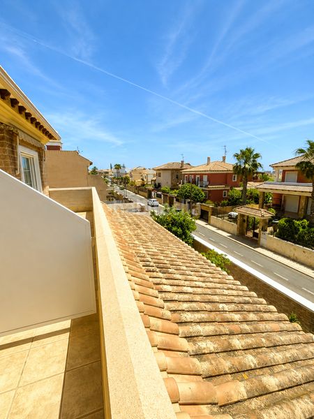 Foto 4bf9d4fa-f47e-46df-a9e4-befcf305683e. Xalet amb piscina a Aguas Nuevas Torrevieja