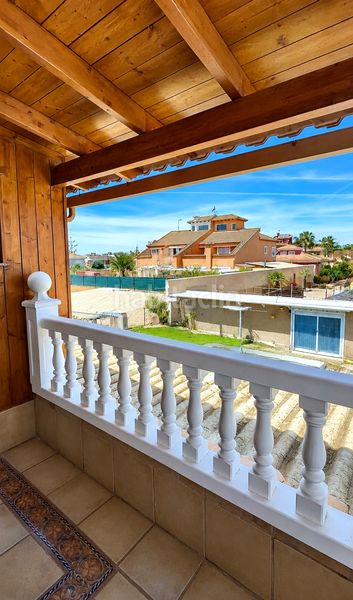Foto fa89f103-4fd0-45ef-b0cd-466a55f084ff. Xalet amb piscina a Aguas Nuevas Torrevieja