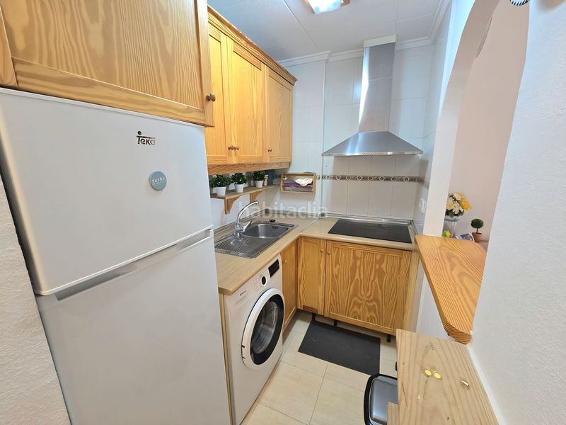 Foto f8163b70-5a24-41ee-9334-b85bf587e708. Apartament amb piscina a Antonio Machado Torrevieja