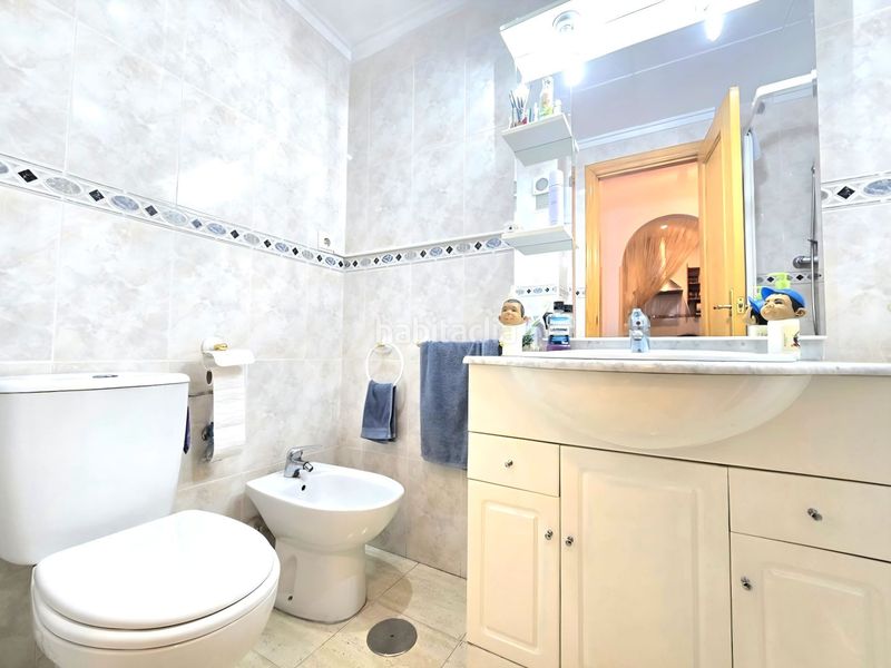 Foto 8303d850-2701-432e-8faf-dc5d69e69bb8. Apartament amb piscina a Antonio Machado Torrevieja