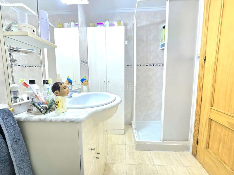 Foto d12b0354-7d0c-4084-b60d-e778a82adb07. Apartament amb piscina a Antonio Machado Torrevieja