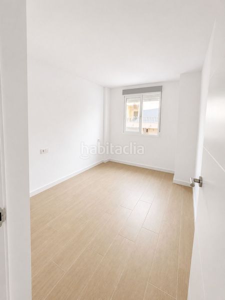 Foto a908e24a-5ce1-49f8-985b-d6ddde1b12d5. Apartament a Parque de las Naciones Torrevieja