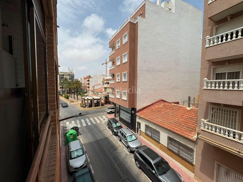 Foto 9373f4d7-e0da-45b3-893b-26ee7dfbaaa9. Estudi a Centro - Muelle Pesquero Torrevieja