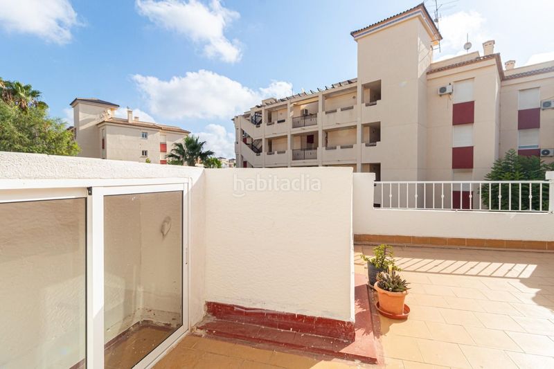 Foto 811523c4-7ad8-41ea-a4d9-63b5fa769d61. Casa adossada amb calefacció piscina a La Florida Orihuela