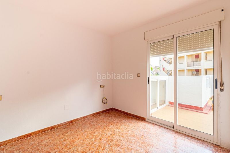 Foto febd2e6c-f405-4312-8299-6b5b67be44d2. Casa adossada amb calefacció piscina a La Florida Orihuela