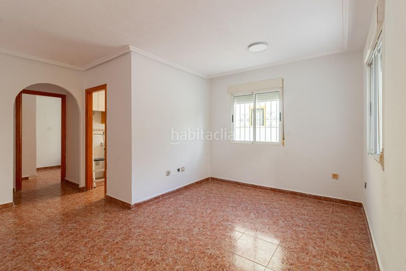 Foto ff944337-f419-4a01-a5cd-ae54dddaa949. Casa adossada amb calefacció piscina a La Florida Orihuela