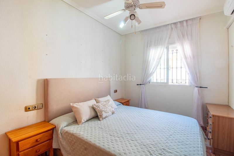 Foto a0a7a066-9b26-4fe5-8cb1-5675cd094180. Casa adossada amb piscina a La Regia Orihuela