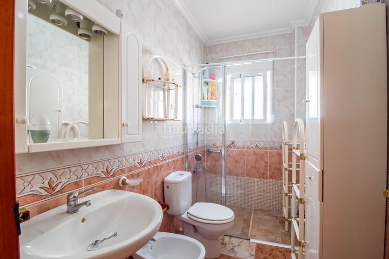 Foto eb17334f-980e-4260-a352-8aa634d98448. Casa adossada amb piscina a La Regia Orihuela