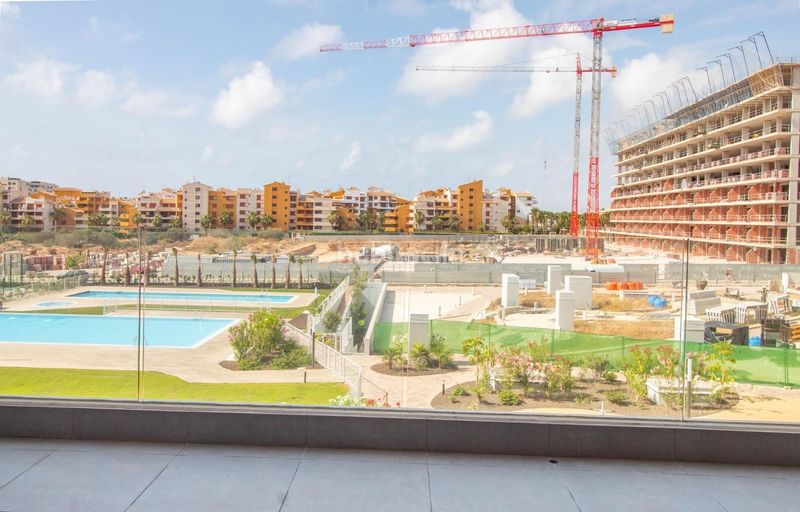 Foto 0f107fb3-2e00-4f69-ad14-ff7bd3012c4b. Apartamento en Punta Prima Torrevieja