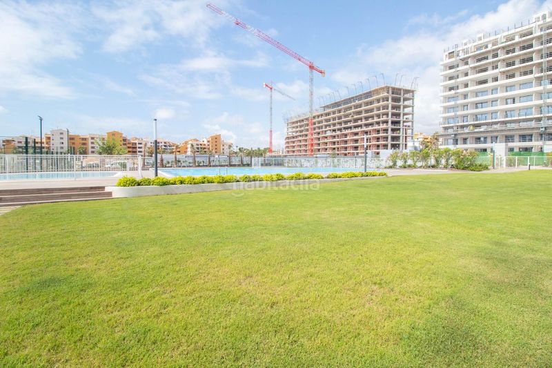 Foto 206531b3-a02d-4e8f-9d2c-ab57db4f4ecf. Apartamento en Punta Prima Torrevieja
