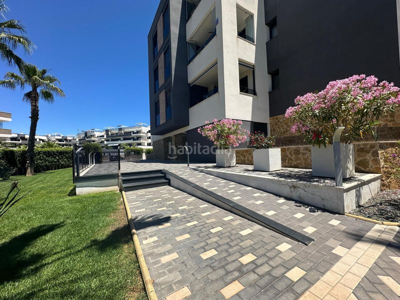 Foto 3f2a7231-1495-42a7-bdae-56cb8e14ae9d. Apartament amb piscina a La Florida Orihuela
