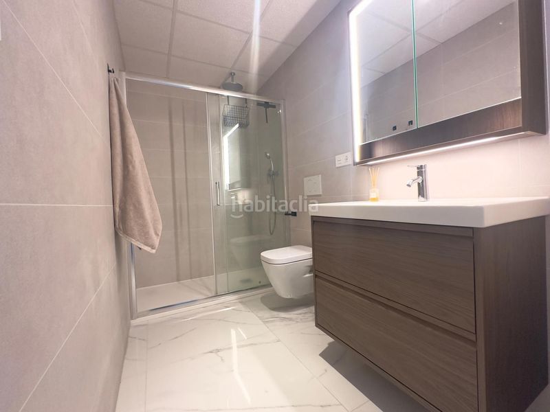 Foto 93af0e8e-7a7c-4899-8bd8-7a20818304d2. Apartament amb piscina a La Florida Orihuela