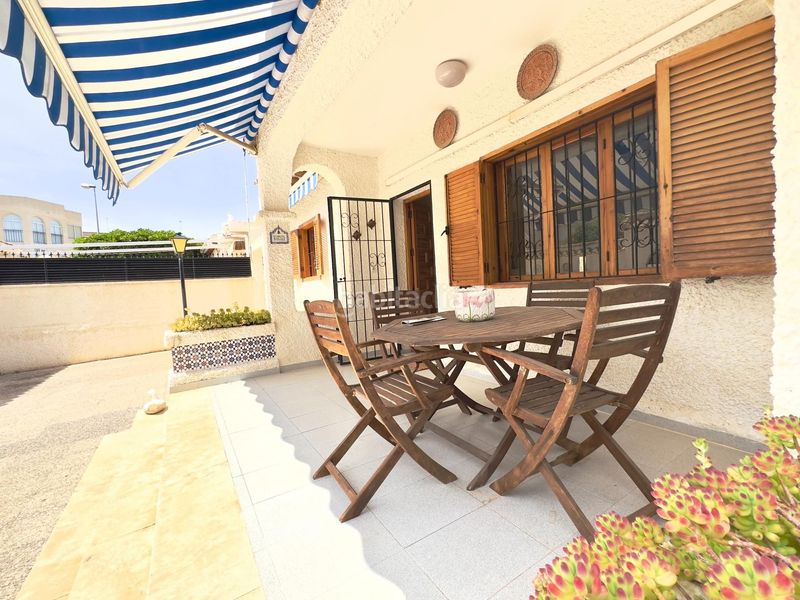 Foto feff9823-61e3-417a-bc89-0a76183932de. Casa en La Zenia Orihuela