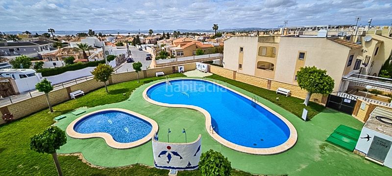 Foto de062630-4ddc-436b-afc6-012dc66dc46e. Casa amb piscina a Zona Carrefour - Urbanizaciones Torrevieja