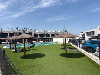 Semi detached house in Monte y Mar