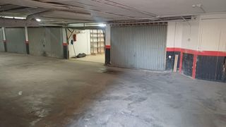 Car parking in Los Europeos