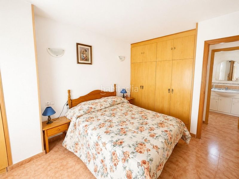 Foto d180e1b6-e3b5-4e59-a05f-3cef0c17819a. Apartament amb piscina a Antonio Machado Torrevieja