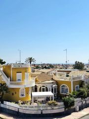 Casa adossada a La Florida