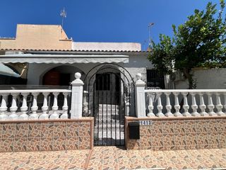 Casa adossada a San Fulgencio
