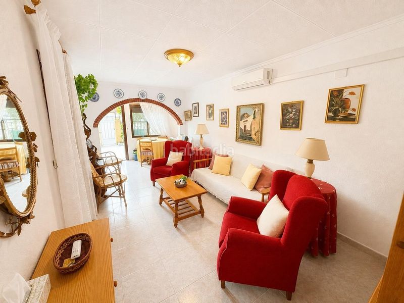 Foto a857d7e7-cde9-4f01-bd6c-507f4453d17b. Casa a Zona Carrefour - Urbanizaciones Torrevieja