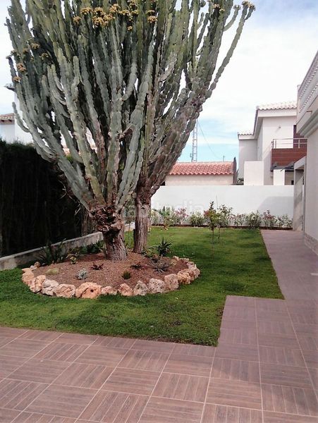 Foto 04492fba-8b11-45cd-a5d8-ff52e34a625d. Casa a Cabo Roig Orihuela