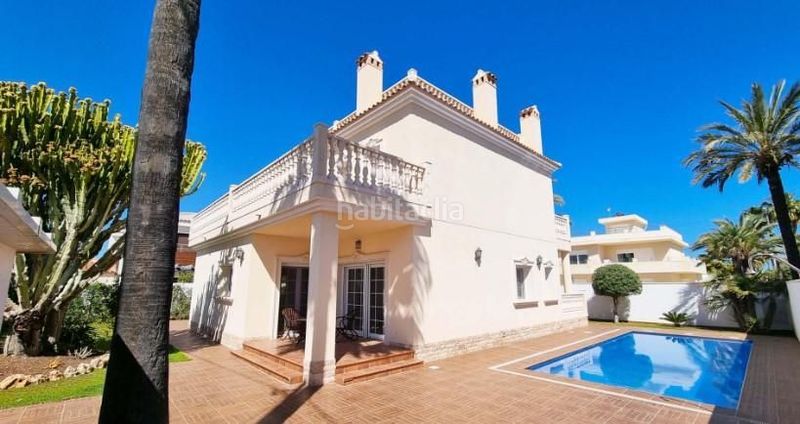 Foto 18f7a3ed-0b91-4cd6-8c02-3ad109776b5b. Casa a Cabo Roig Orihuela