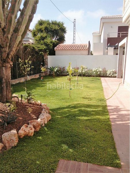 Foto d0645bfc-46bc-403b-ba62-a4cbac6665de. Casa a Cabo Roig Orihuela