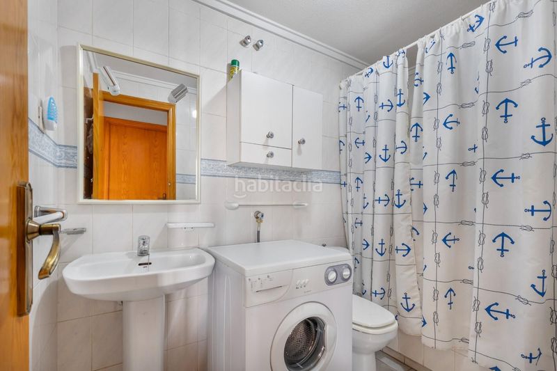 Foto 5731b223-f2d3-4121-9abf-037ef44a08cc. Apartament amb piscina a Los Europeos Torrevieja