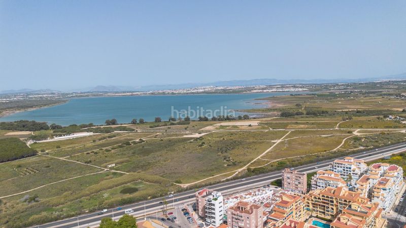 Foto 9c235326-6e30-478c-a31d-3d2889aa59c1. Apartament amb piscina a Los Europeos Torrevieja