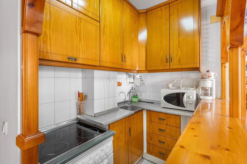 Foto bb2bc7a5-6fc2-44e8-9297-5e50cbd449a9. Apartament amb piscina a Los Europeos Torrevieja
