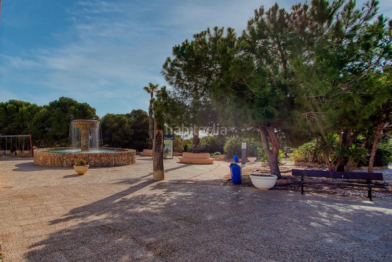 Foto 70e6c667-4181-4d53-bd9c-a3face955ffb. Apartament amb piscina a Zona Playa de los Locos Torrevieja
