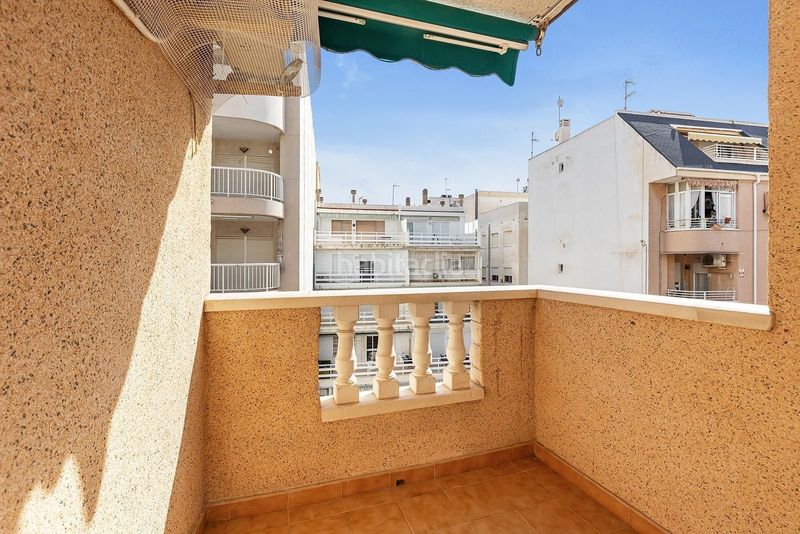 Foto b94a23f7-5da1-4b83-802c-c1072e3a2922. Apartament amb piscina a Zona Playa de los Locos Torrevieja