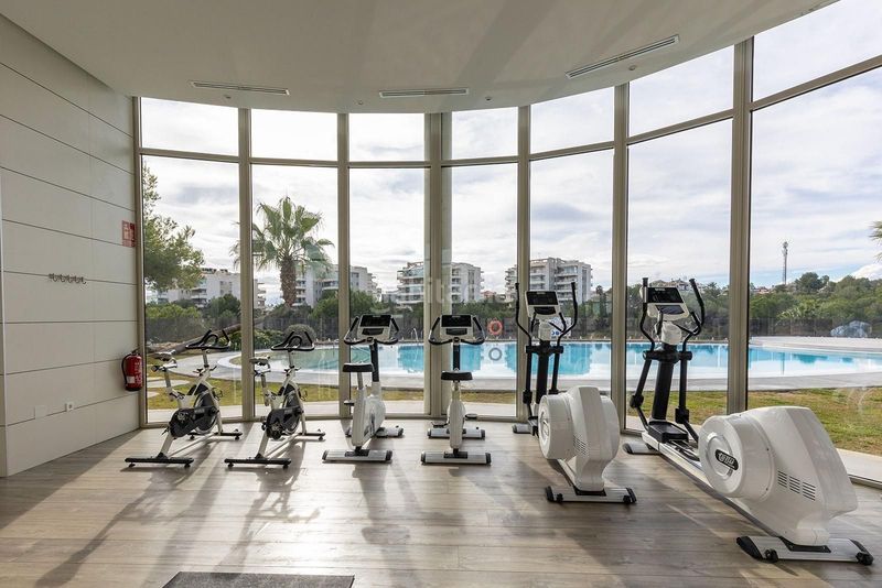 Foto 449219a8-4fc0-40eb-8272-79c851ecddc2. Apartament amb piscina a Villamartín-Las Filipinas Orihuela