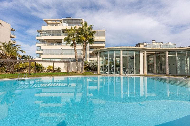 Foto 530584bf-0559-4940-86c5-5df206415b92. Apartament amb piscina a Villamartín-Las Filipinas Orihuela