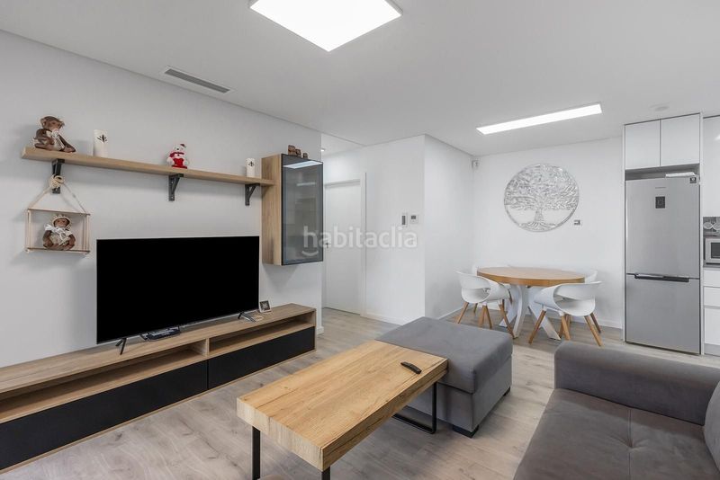 Foto 97ad7382-29ea-4739-84ce-17dbd8616037. Apartament amb piscina a Villamartín-Las Filipinas Orihuela